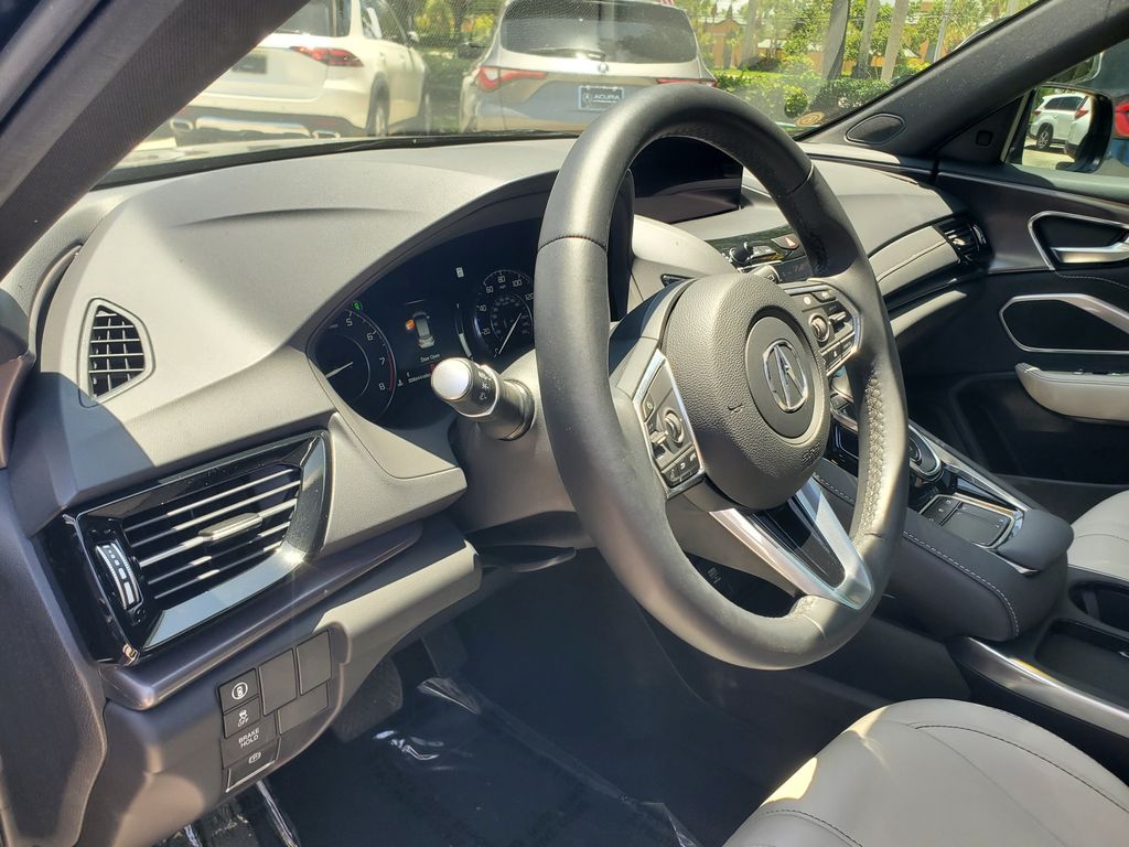 2025 Acura RDX Base - Photo 15