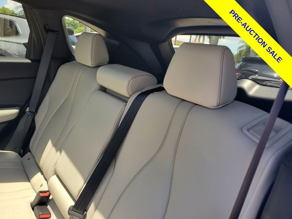 2025 Acura RDX Base - Photo 12