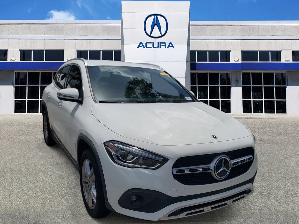 2021 Mercedes-Benz GLA GLA250 4MATIC's photo
