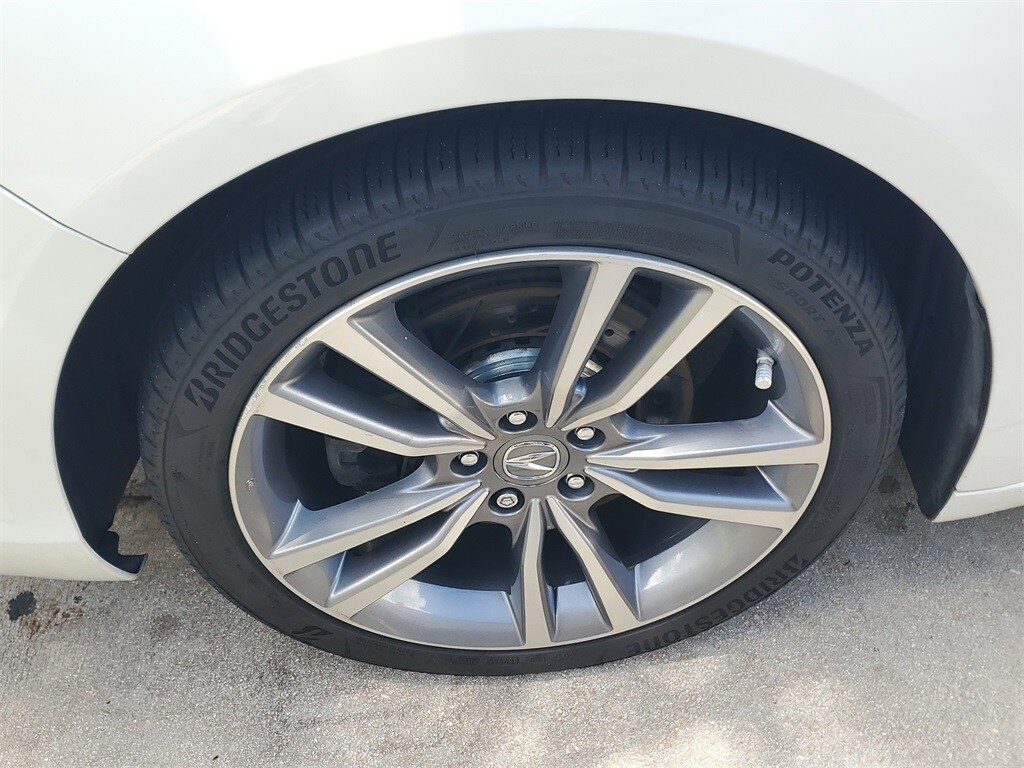 2020 Acura TLX Technology photo 3