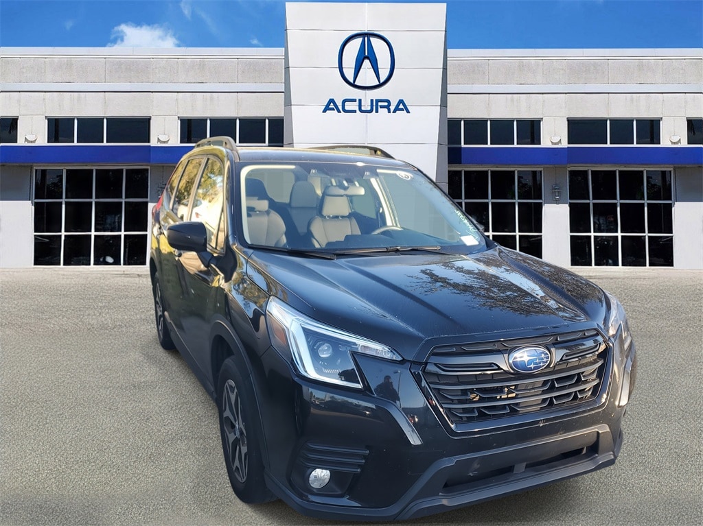 2023 Subaru Forester Premium