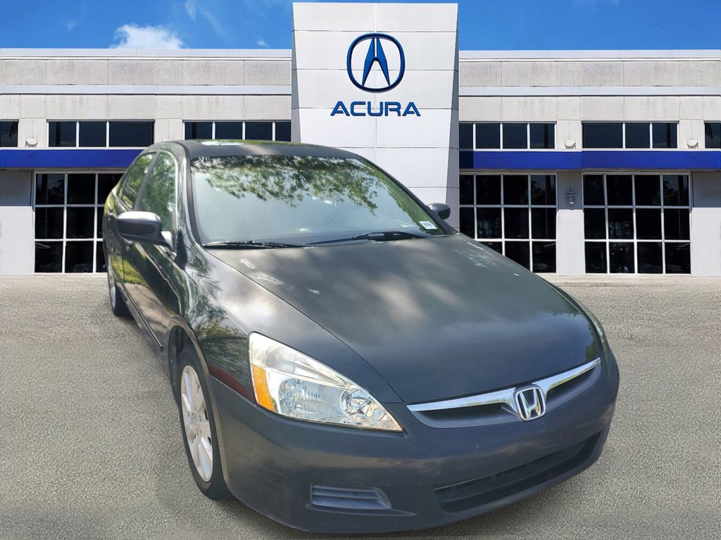 2006 Honda Accord 3.0 EX ULEV 5AT w/Leather's photo