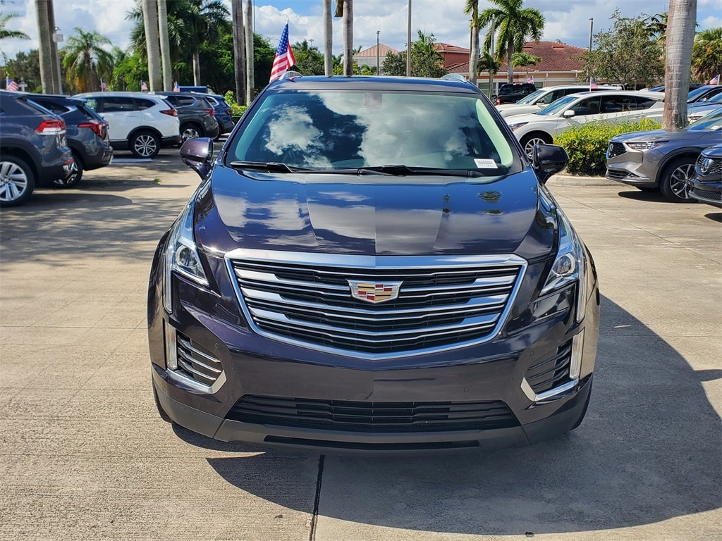 Used 2018 Cadillac XT5 Luxury FWD SUV