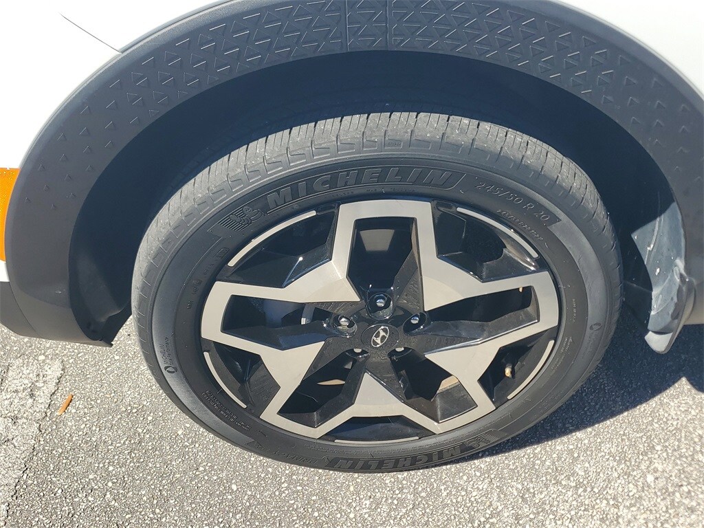 Used 2022 Hyundai Santa Cruz Limited Truck Crew Cab