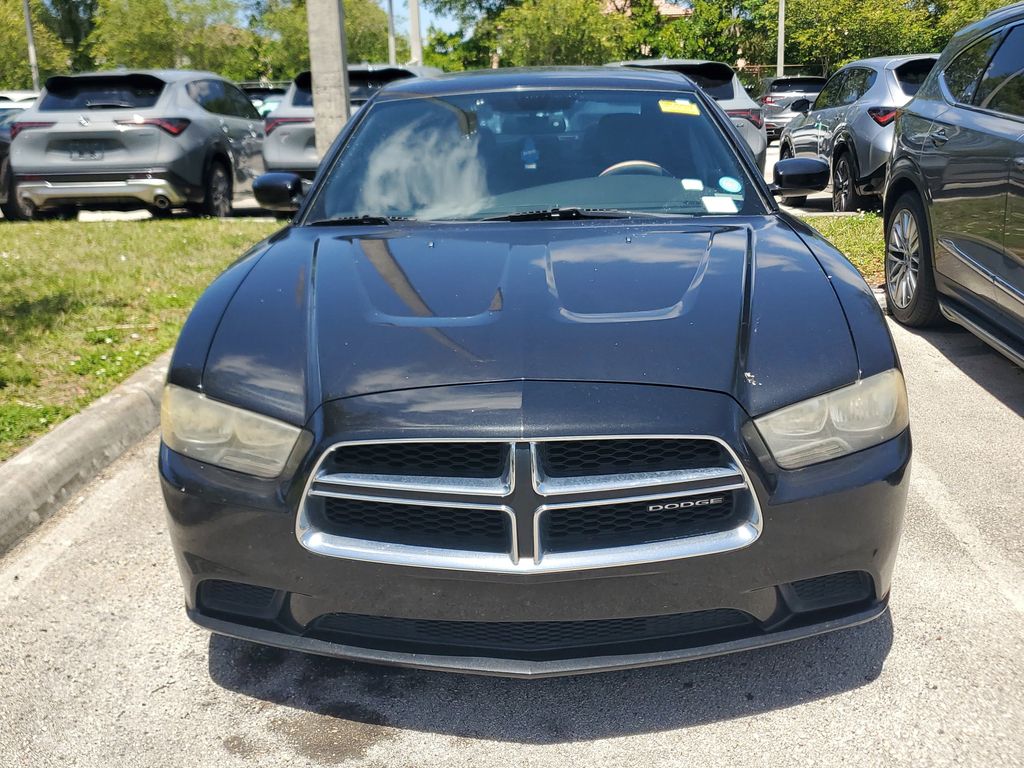 Used 2011 Dodge Charger SE with VIN 2B3CL3CGXBH556069 for sale in Pembroke Pines, FL
