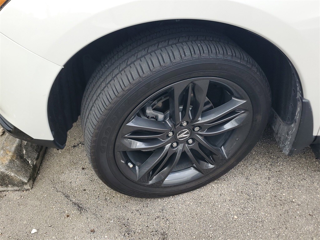 2023 Acura RDX A-Spec photo 4