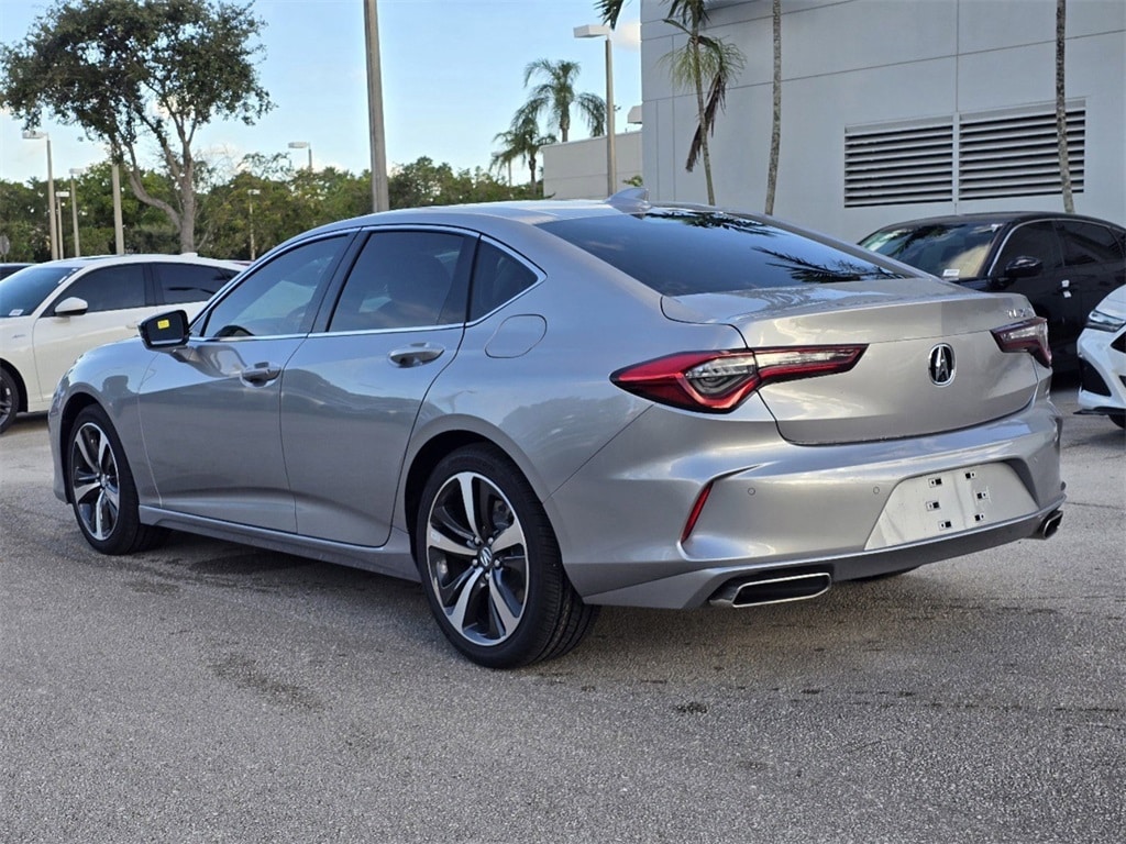 2025 Acura TLX Technology photo 4