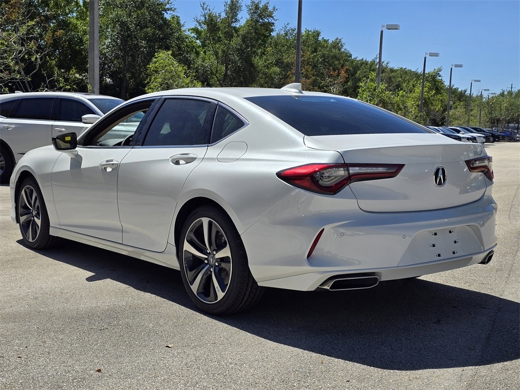 2025 Acura TLX Technology photo 4