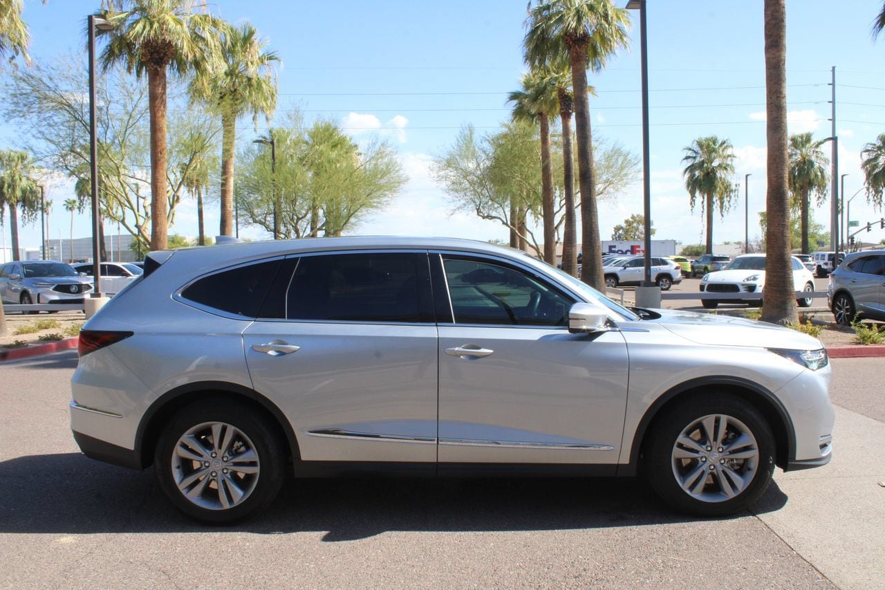 Used 2026 Solar Silver Metallic Acura Premium image 8