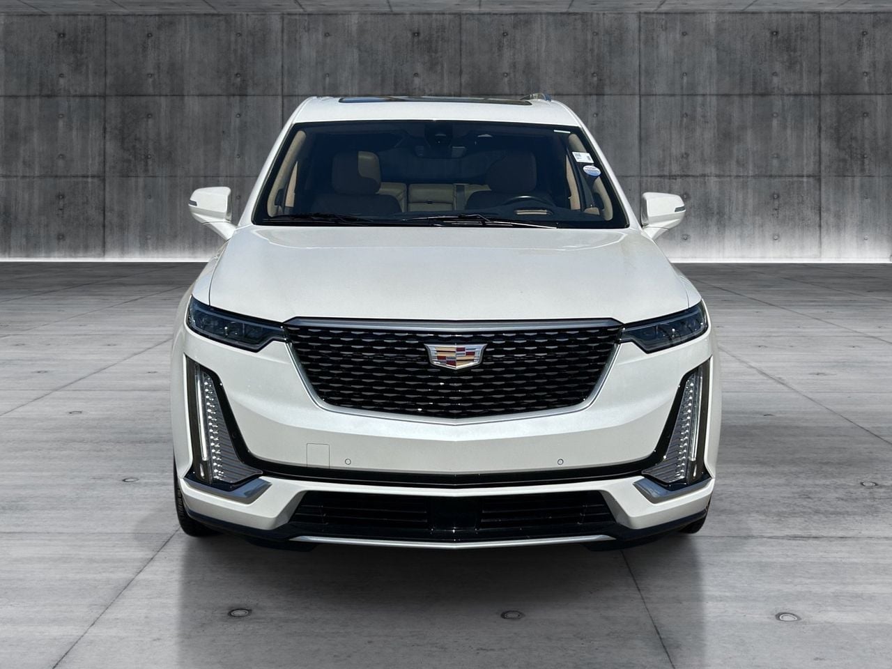 Used 2021 Crystal White Tricoat CADILLAC Premium Luxury image 8