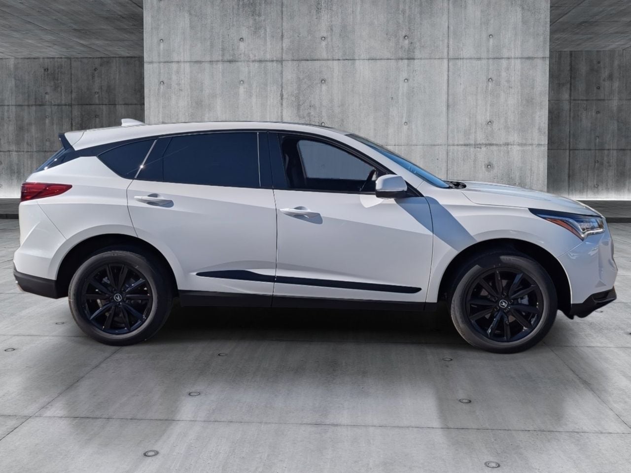 New 2026 Platinum White Pearl Acura SH-AWD image 7