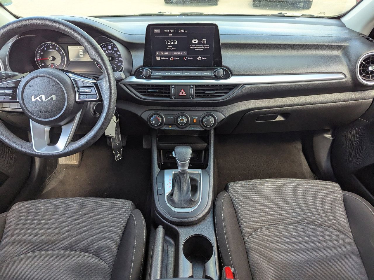 Used 2024 Gravity Gray Kia LXS image 16