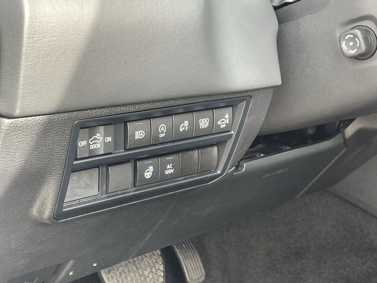 Used 2024 Celestial Silver Metallic Toyota Platinum image 24