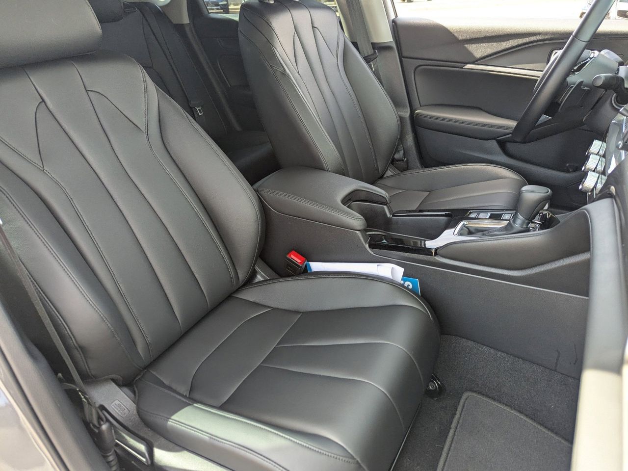 Certified Used 2025 Liquid Carbon Metallic Acura Premium image 11