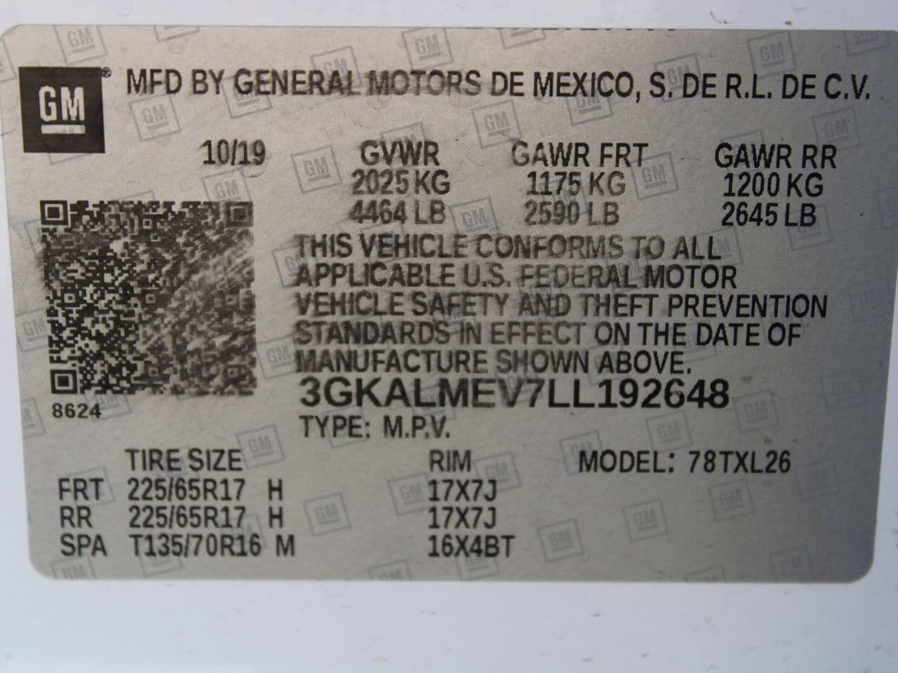 Used 2020 Summit White GMC SLE image 28