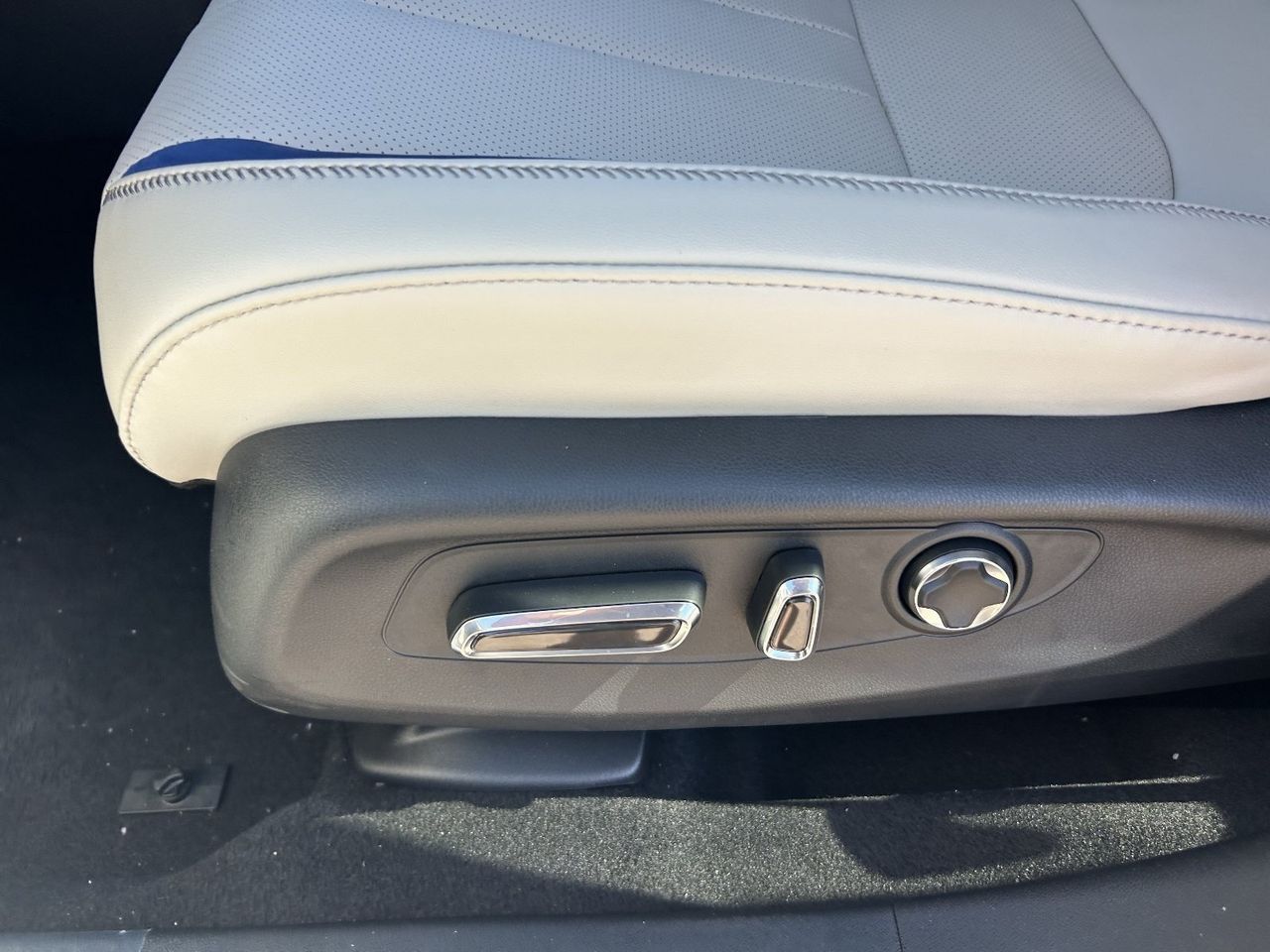 New 2026 Platinum White Pearl Acura A-Spec Advance Package image 30