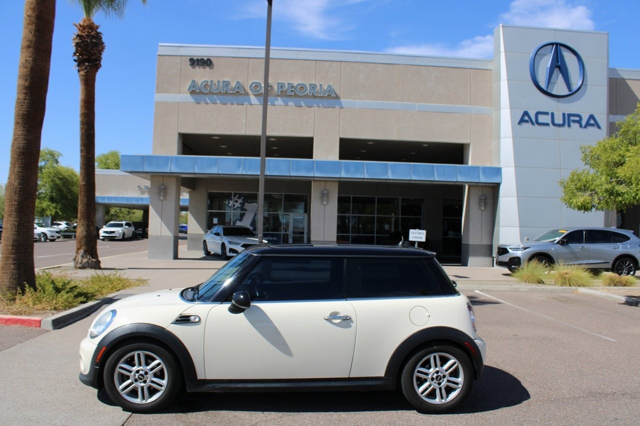 Used 2013 MINI Cooper Base with VIN WMWSU3C57DT687159 for sale in Peoria, AZ