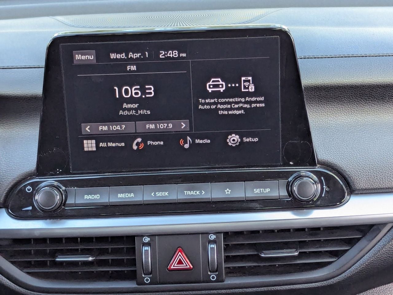 Used 2024 Gravity Gray Kia LXS image 18