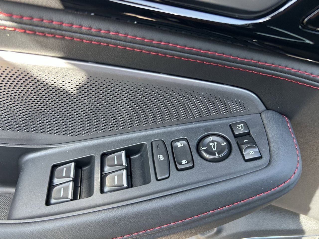 New 2026 Platinum White Pearl Acura SH-AWD A-Spec Advance Package image 31