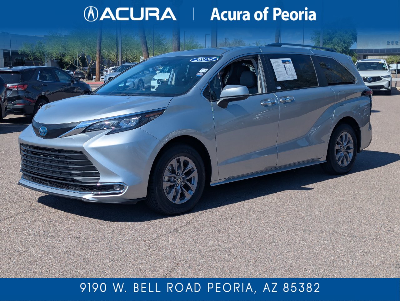 2024 Toyota Sienna XLE 8-Passenger FWD