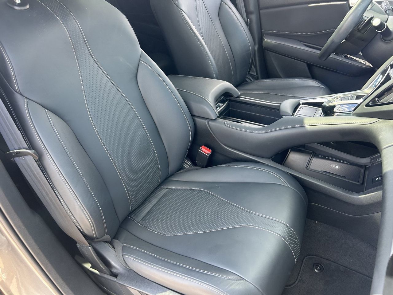 Used 2024 Liquid Carbon Metallic Acura Technology Package SH-AWD image 12