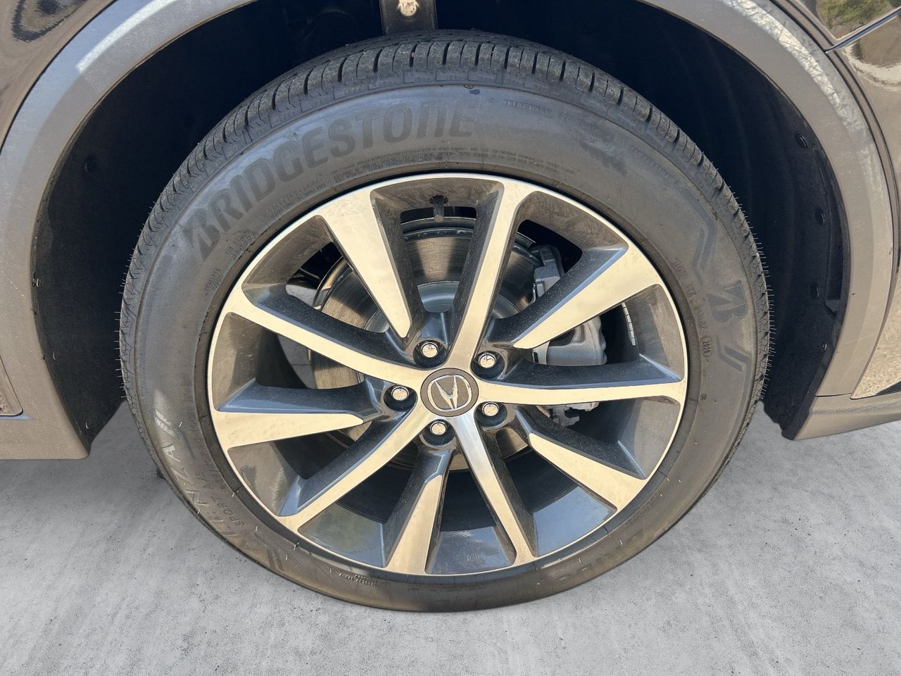 New 2026 Majestic Black Pearl Acura SH-AWD Technology Package image 9