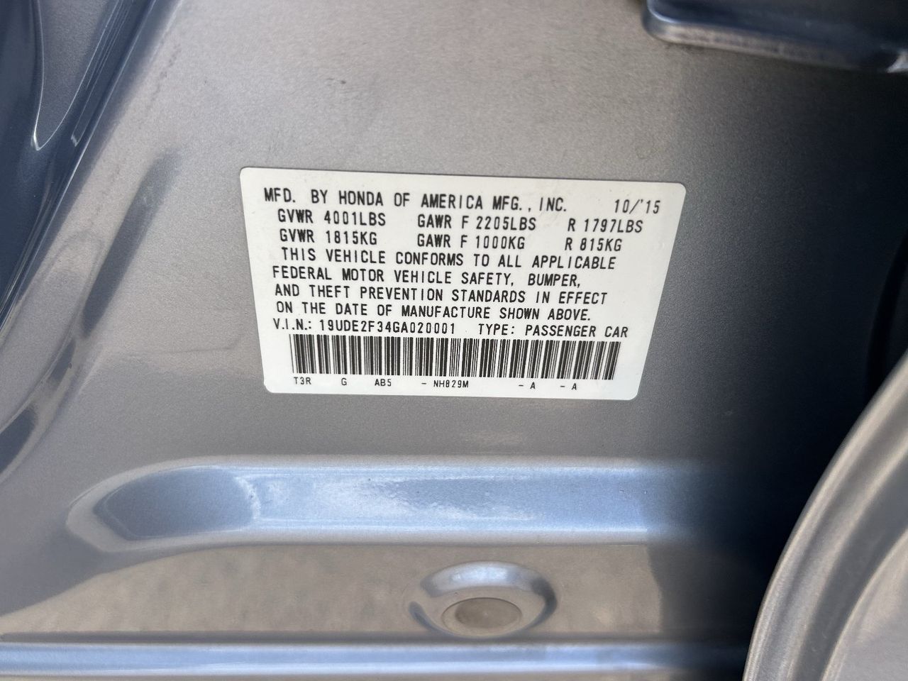 Used 2016 Slate Silver Metallic Acura 2.4L image 34