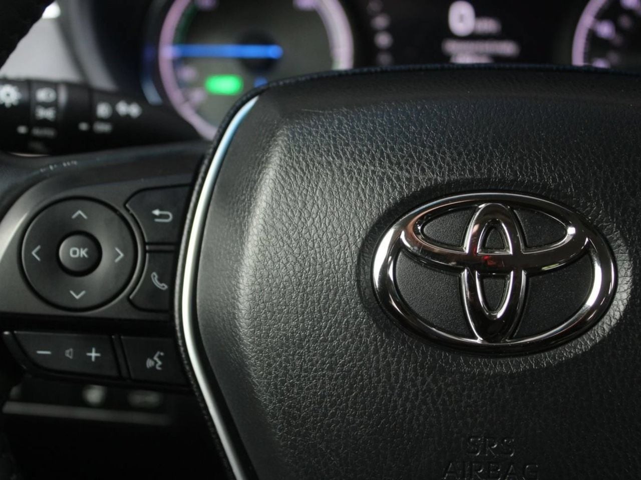Used 2022 Coastal Gray Toyota Limited image 28