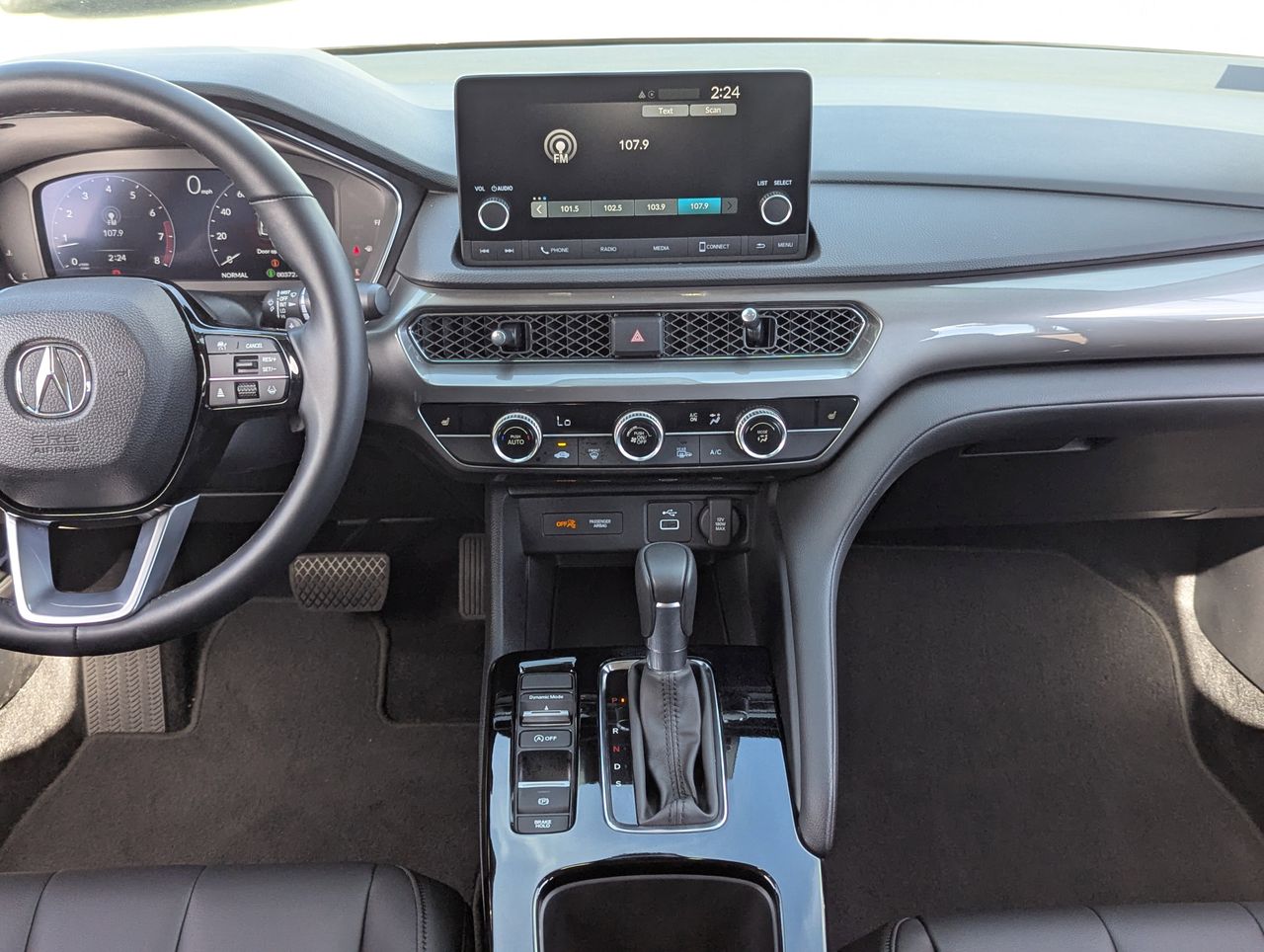 Certified Used 2025 Platinum White Pearl Acura Premium image 18