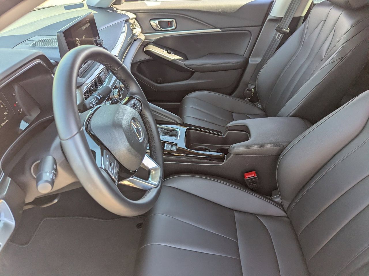 Certified Used 2025 Liquid Carbon Metallic Acura Premium image 25