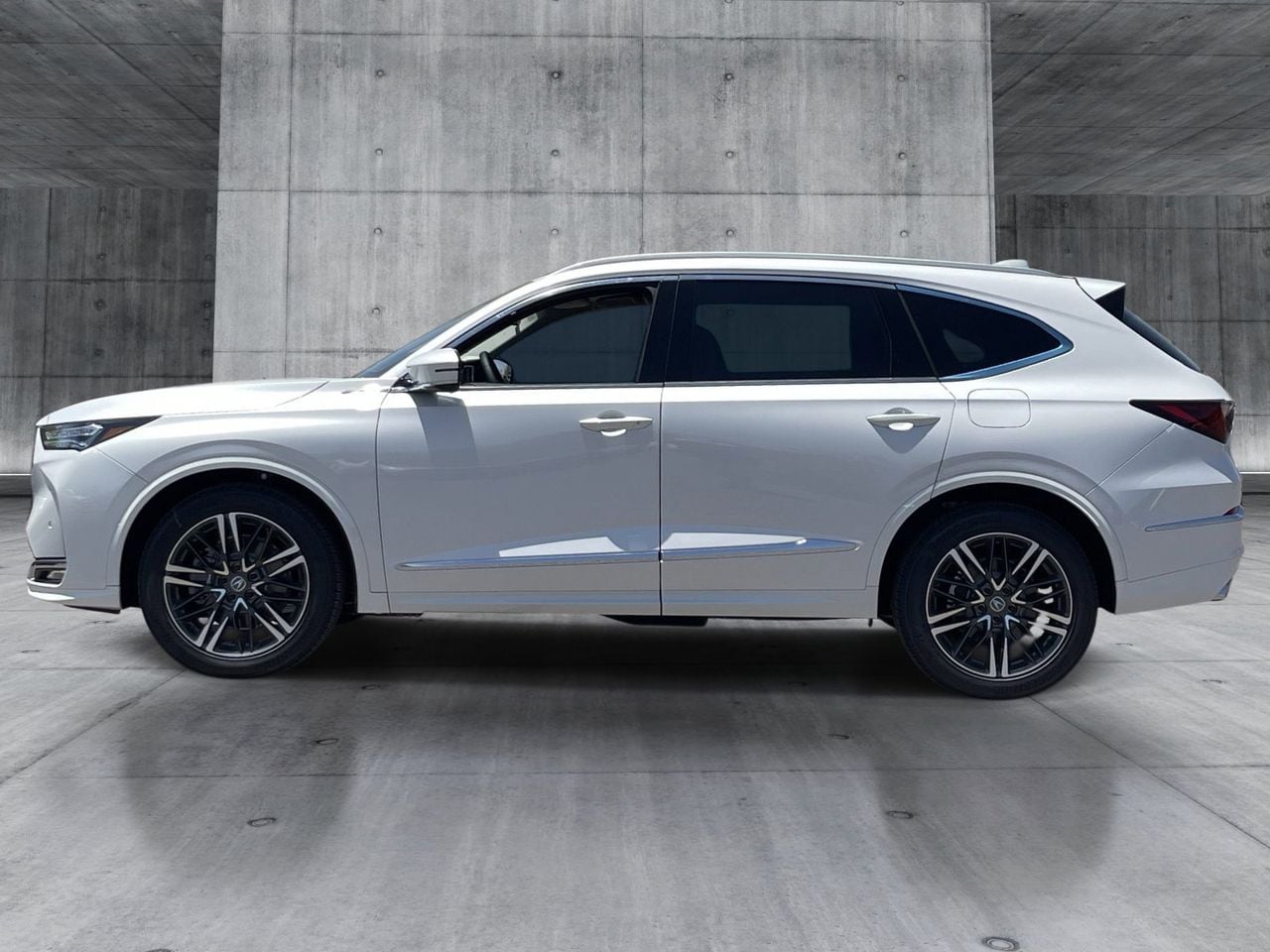 New 2026 Platinum White Pearl Acura SH-AWD Advance Package image 3