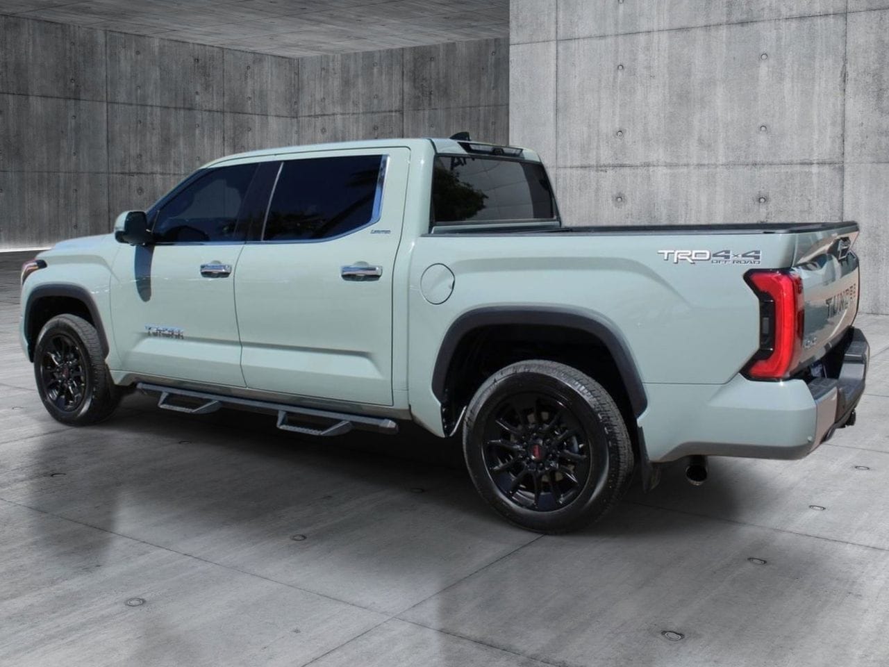 Used 2023 Lunar Rock Toyota Limited image 3