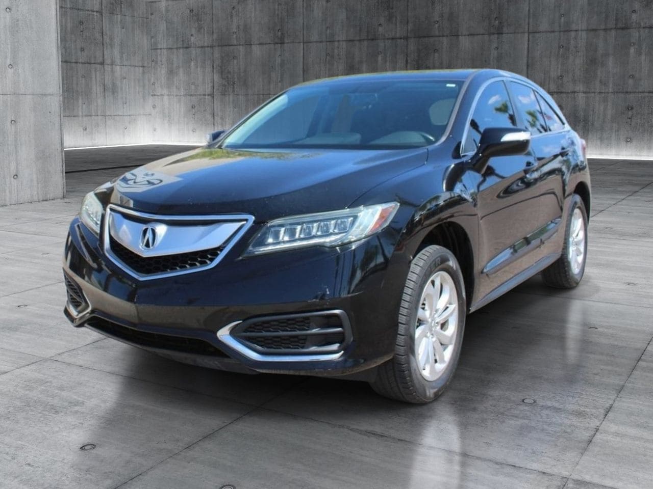 Used 2018 Crystal Black Pearl Acura Technology Package image 11