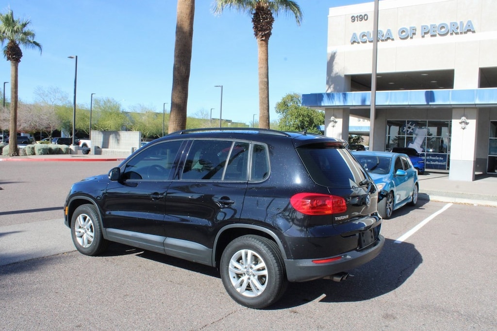 Used 2017 Volkswagen Tiguan 2.0T S SUV
