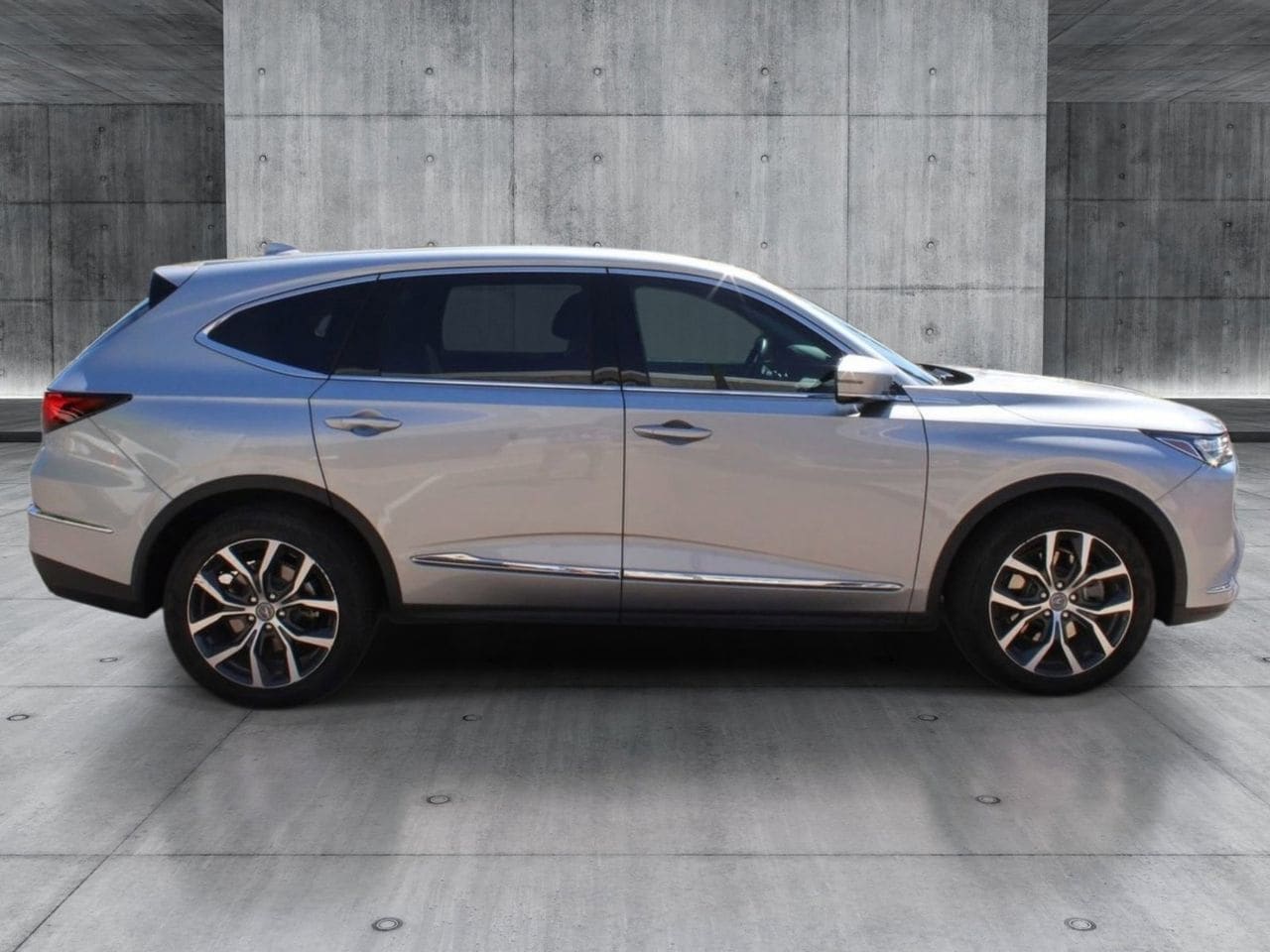 Used 2023 Lunar Silver Metallic Acura Technology image 6