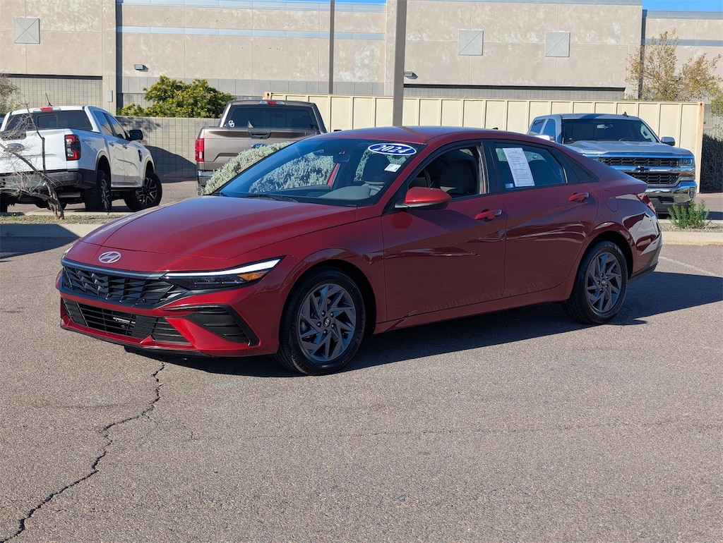 Used 2024 Hyundai Elantra SEL Sedan