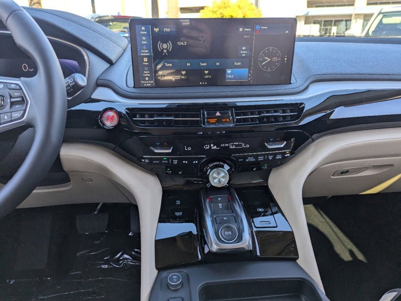 New 2026 Platinum White Pearl Acura SH-AWD image 28