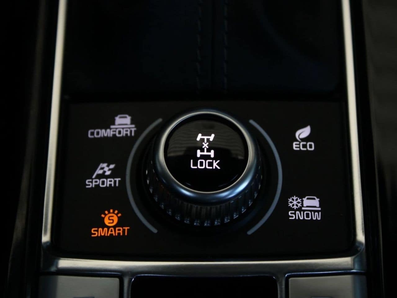 Used 2024 Wolf Gray Kia SX-Prestige X-Line image 28