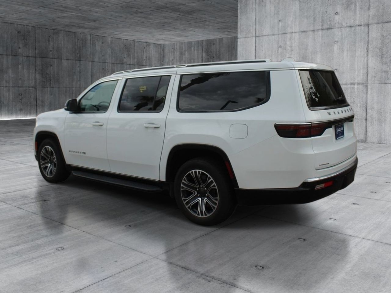 Used 2023 Jeep Wagoneer L Series II SUV