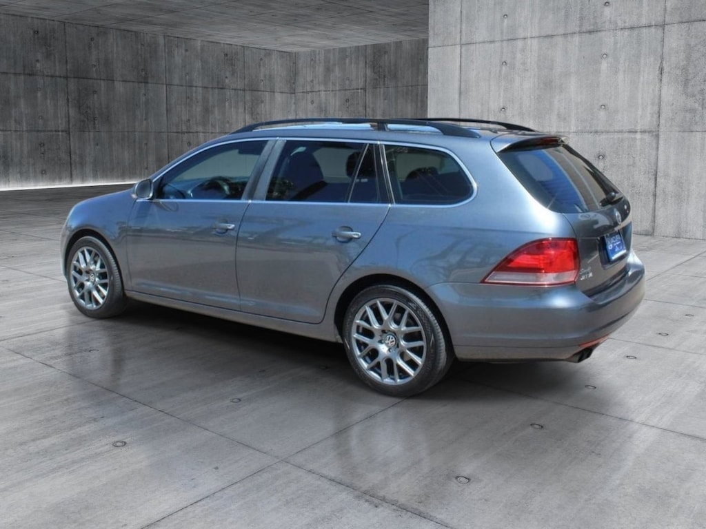 Used 2014 Volkswagen Jetta SportWagen 2.0L TDI Wagon