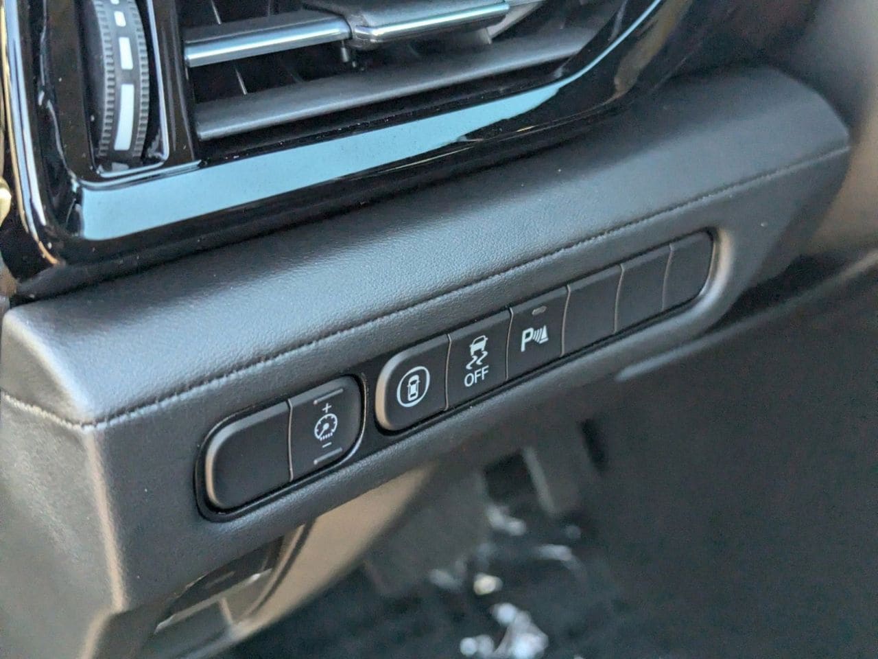 New 2026 Platinum White Pearl Acura FWD Technology Package image 18