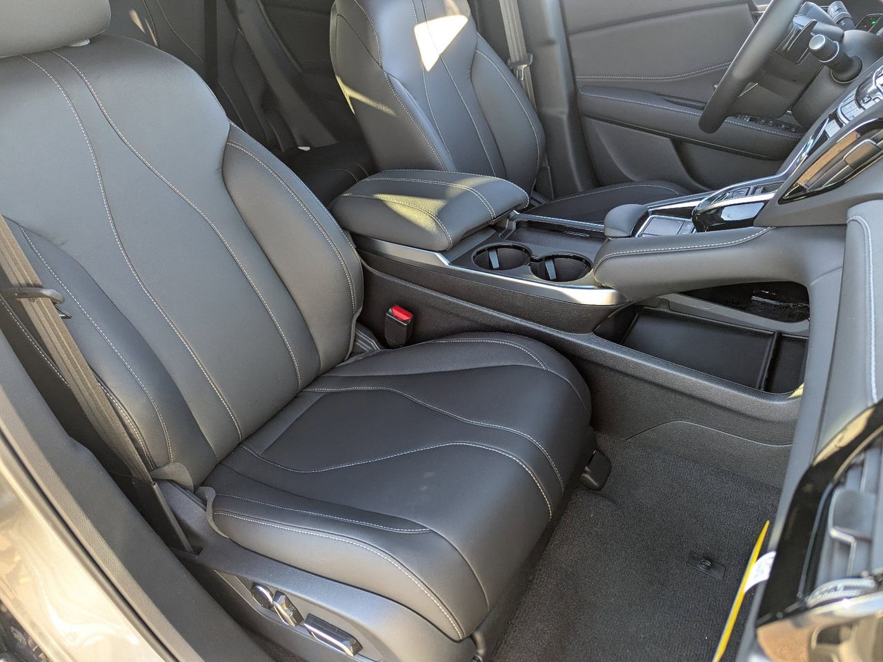 New 2026 Platinum White Pearl Acura SH-AWD image 11