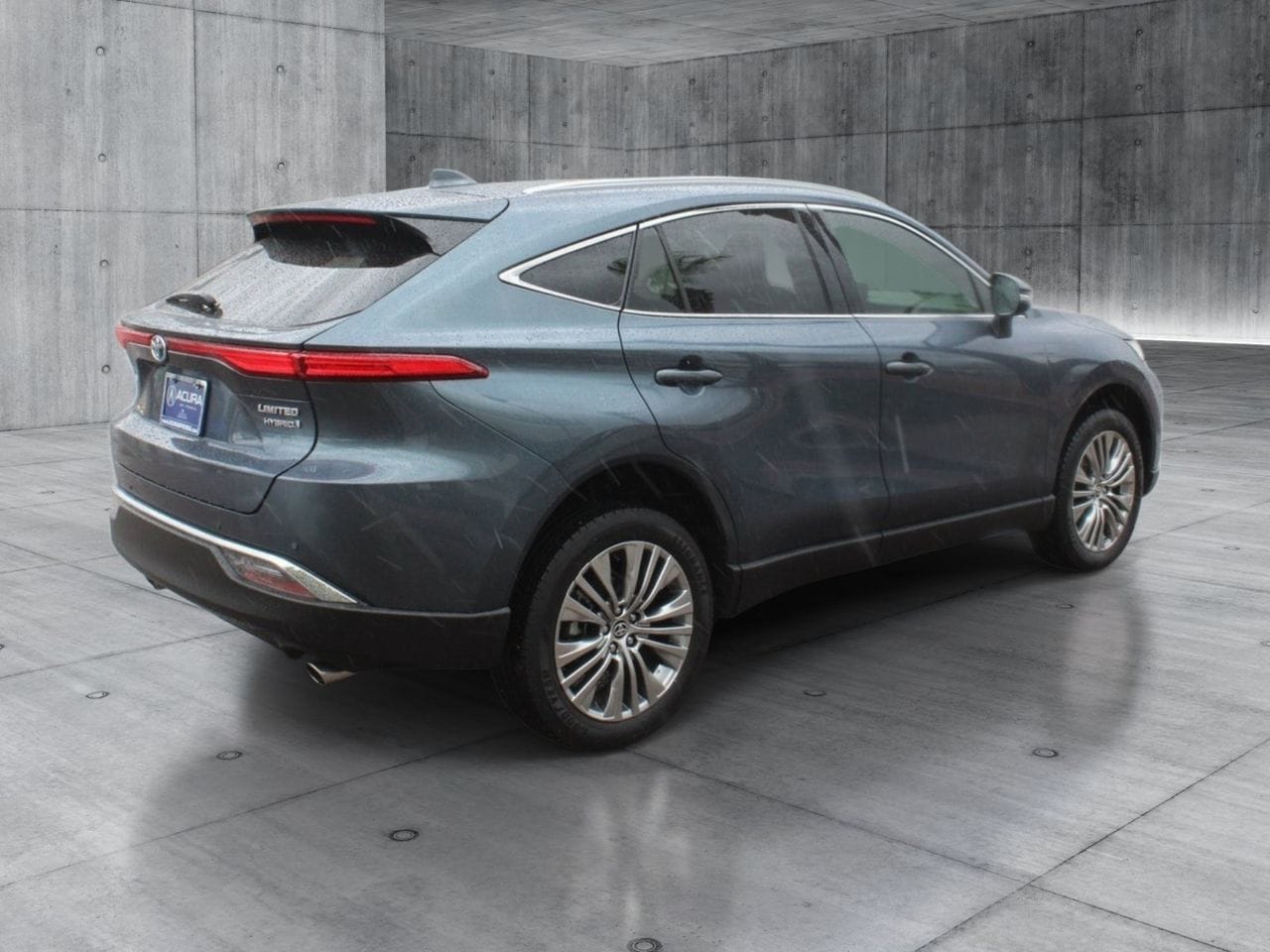 Used 2022 Coastal Gray Toyota Limited image 5