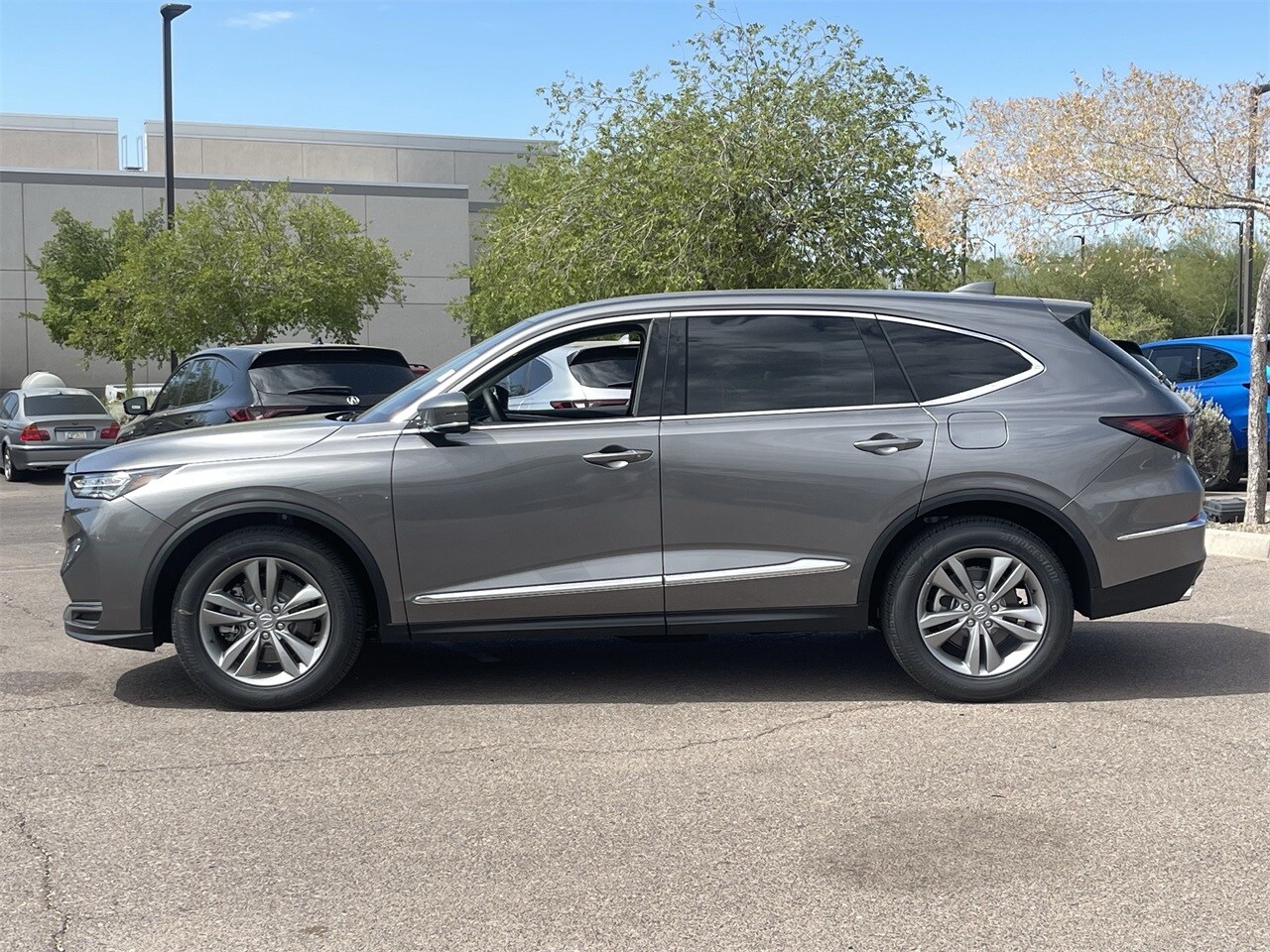 2026 Acura MDX photo 2