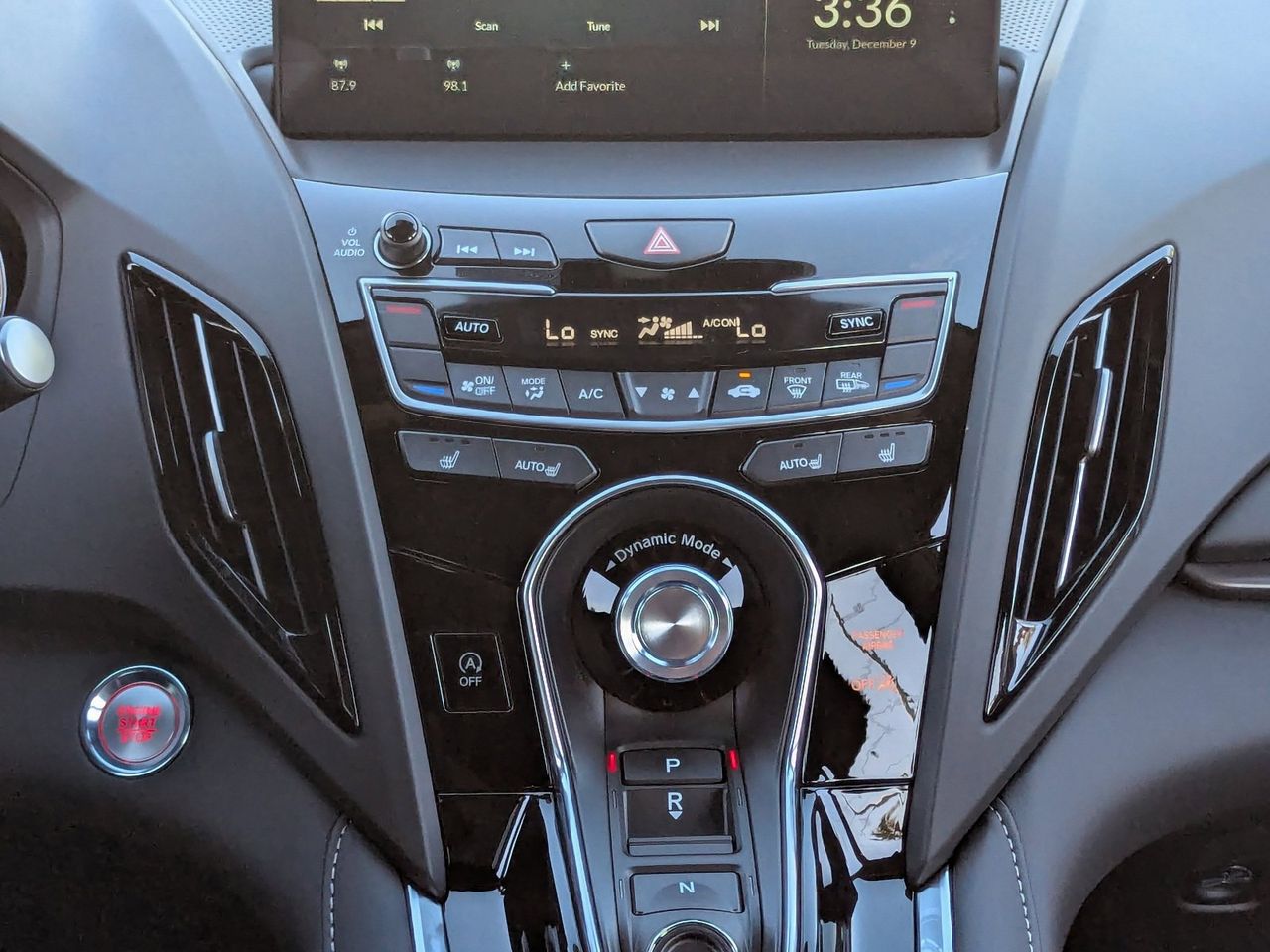 New 2026 Platinum White Pearl Acura SH-AWD image 23