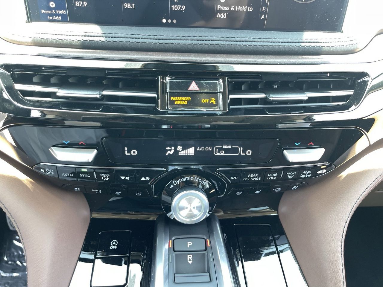 New 2026 Platinum White Pearl Acura SH-AWD Advance Package image 27