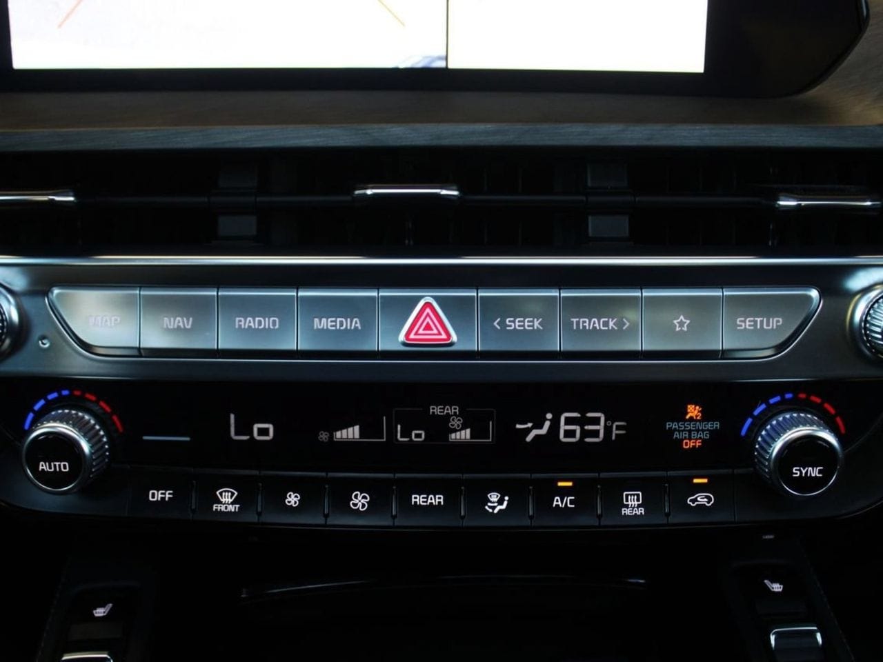 Used 2024 Wolf Gray Kia SX-Prestige X-Line image 25