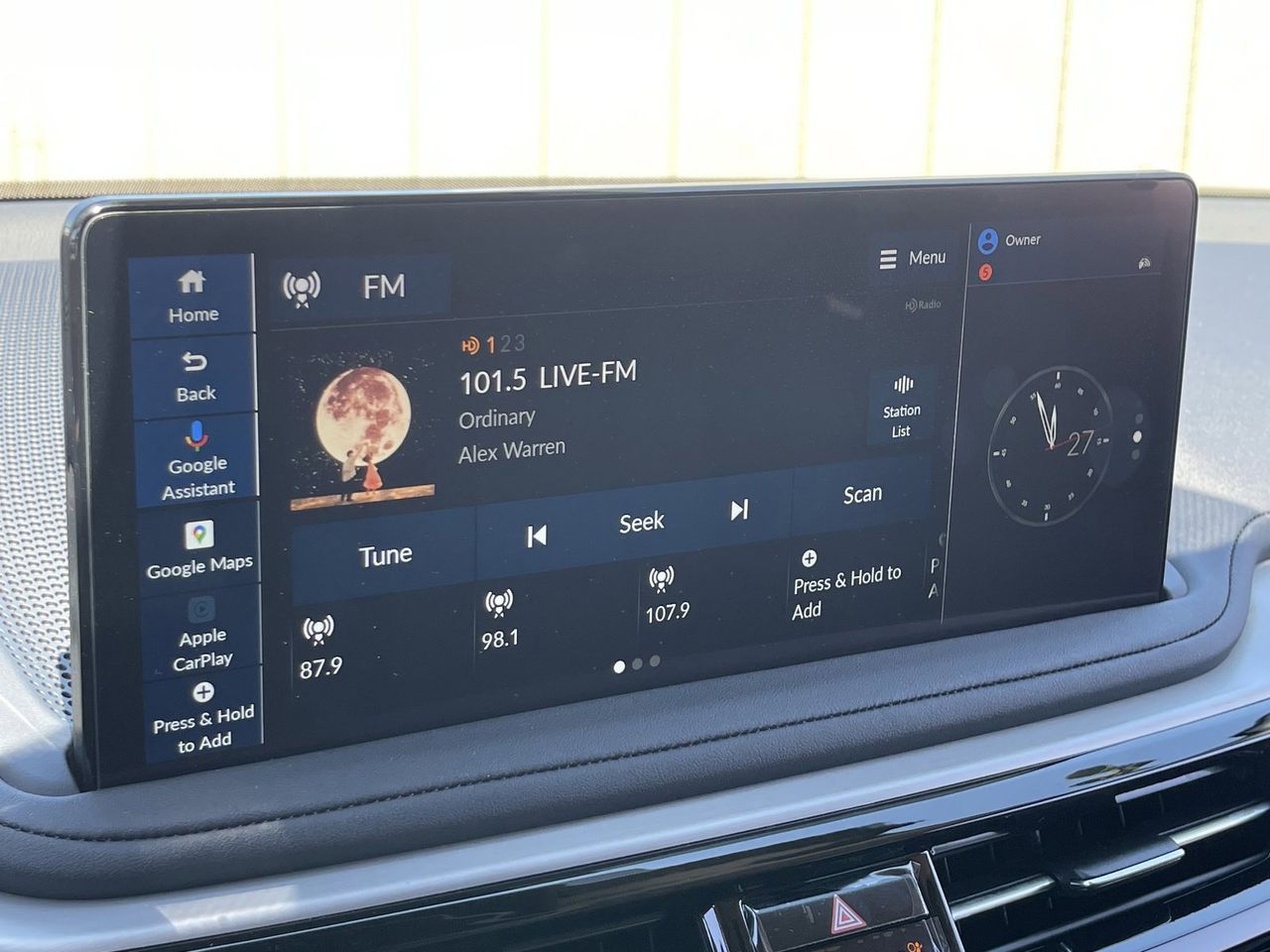 New 2026 Platinum White Pearl Acura FWD Technology Package image 24