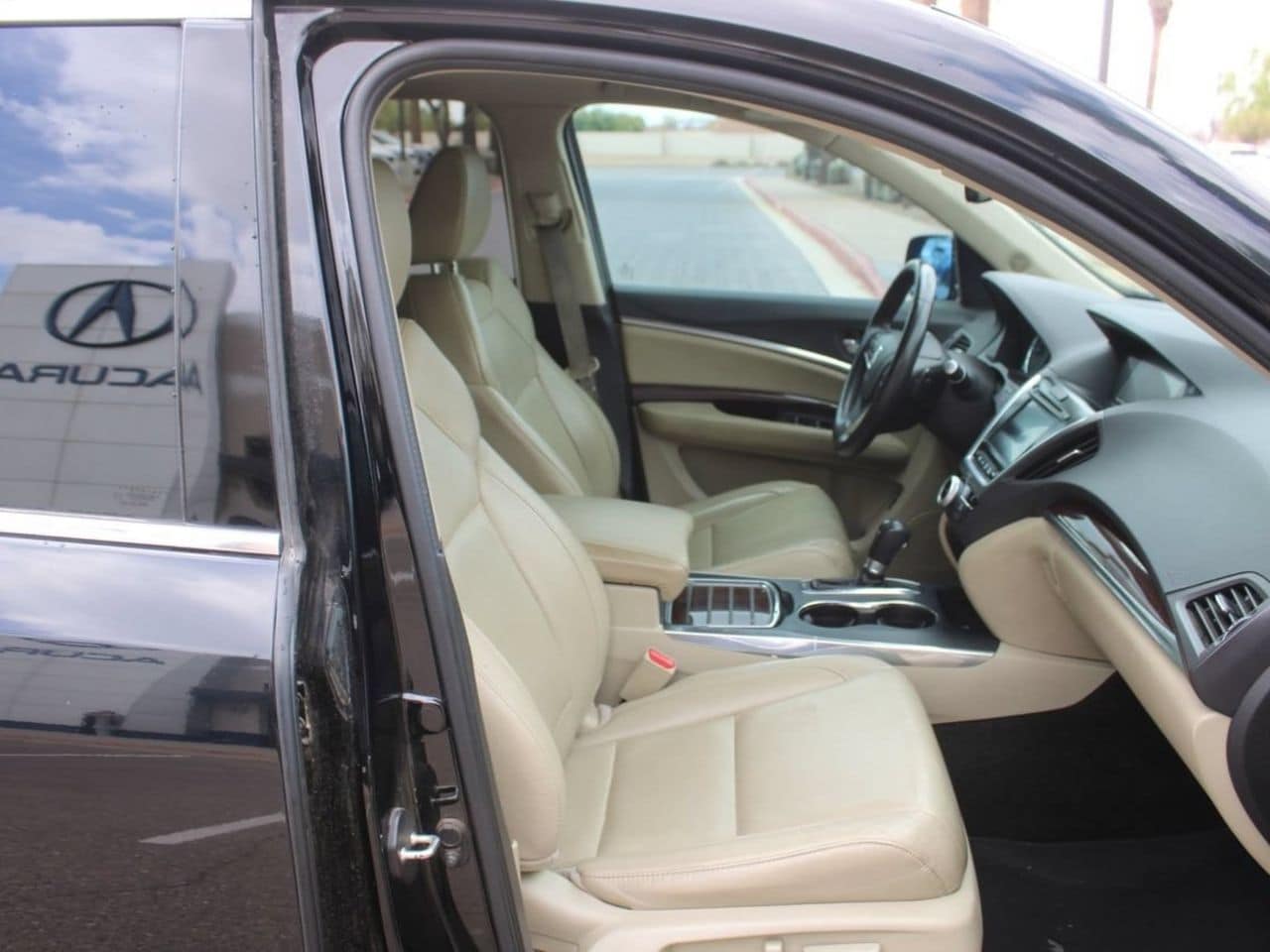 Used 2015 Crystal Black Pearl Acura 3.5L image 14