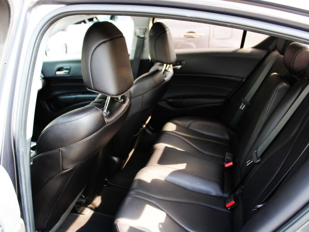 Used 2020 Modern Steel Metallic Acura Premium image 11